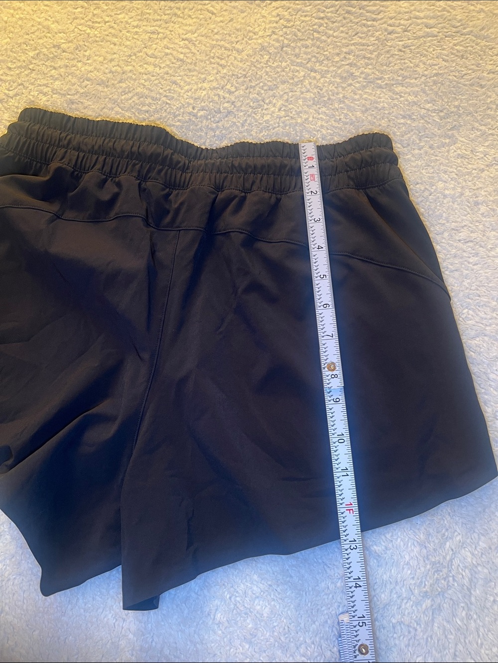 Athleta Crossroads Short Black Featherweight Stretch Size Small NWT - Picture 5 of 13